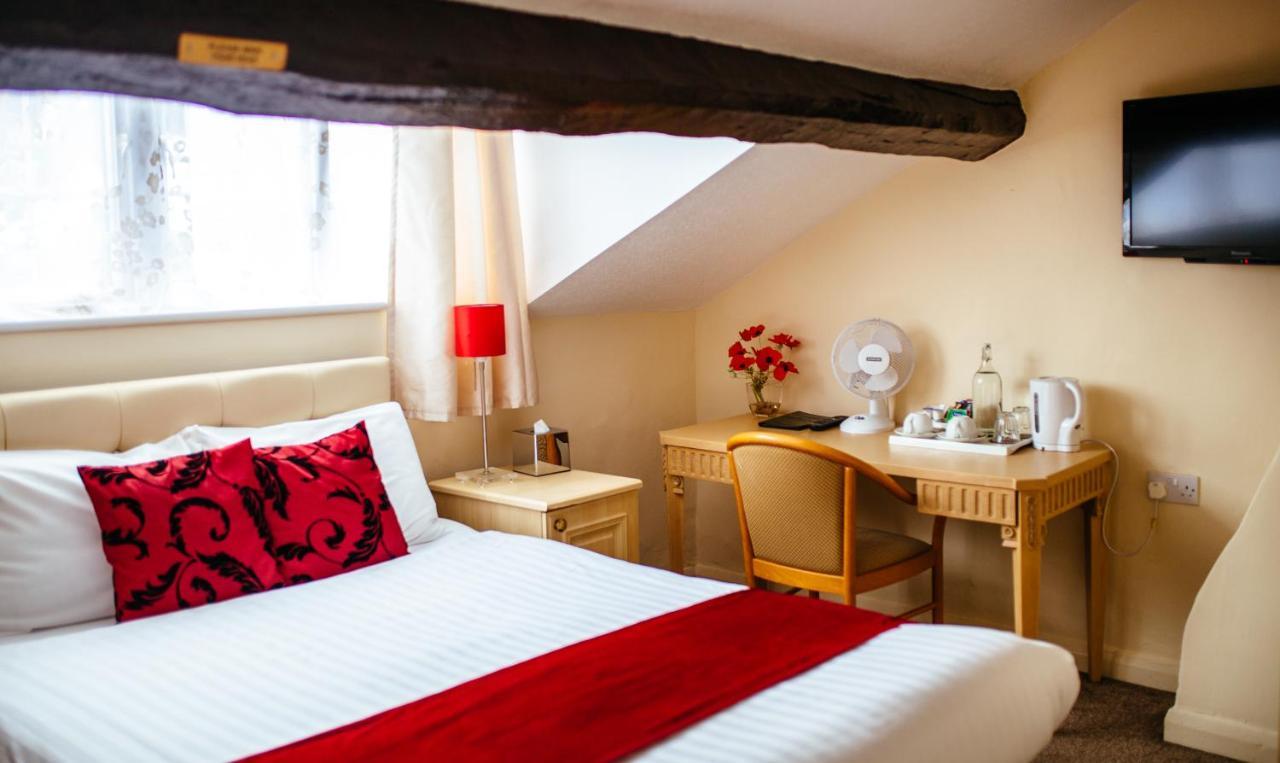 Pymgate Lodge Hotel Manchester Airport Чийдъл Екстериор снимка